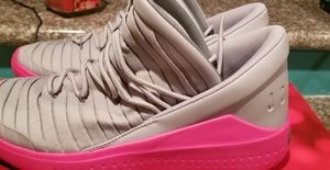 Air Jordan brand new size 7.5